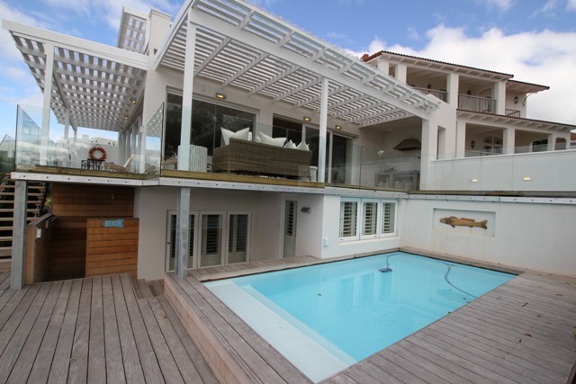 VON GLEHN HOUSE