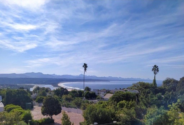 THE VIEWS  C3 BELLA VISTA